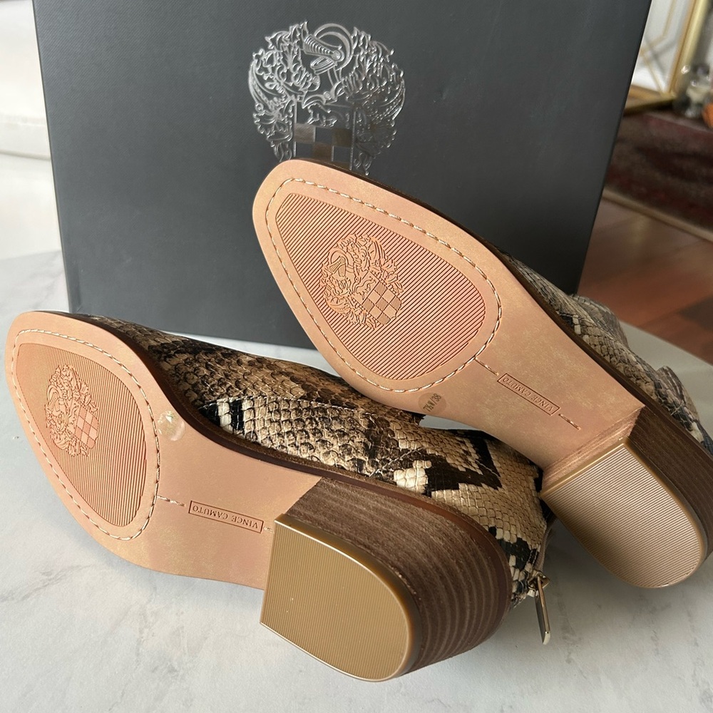 Vince Camuto Brown Ankle Boots with Western Influence - Picture 2 of 6